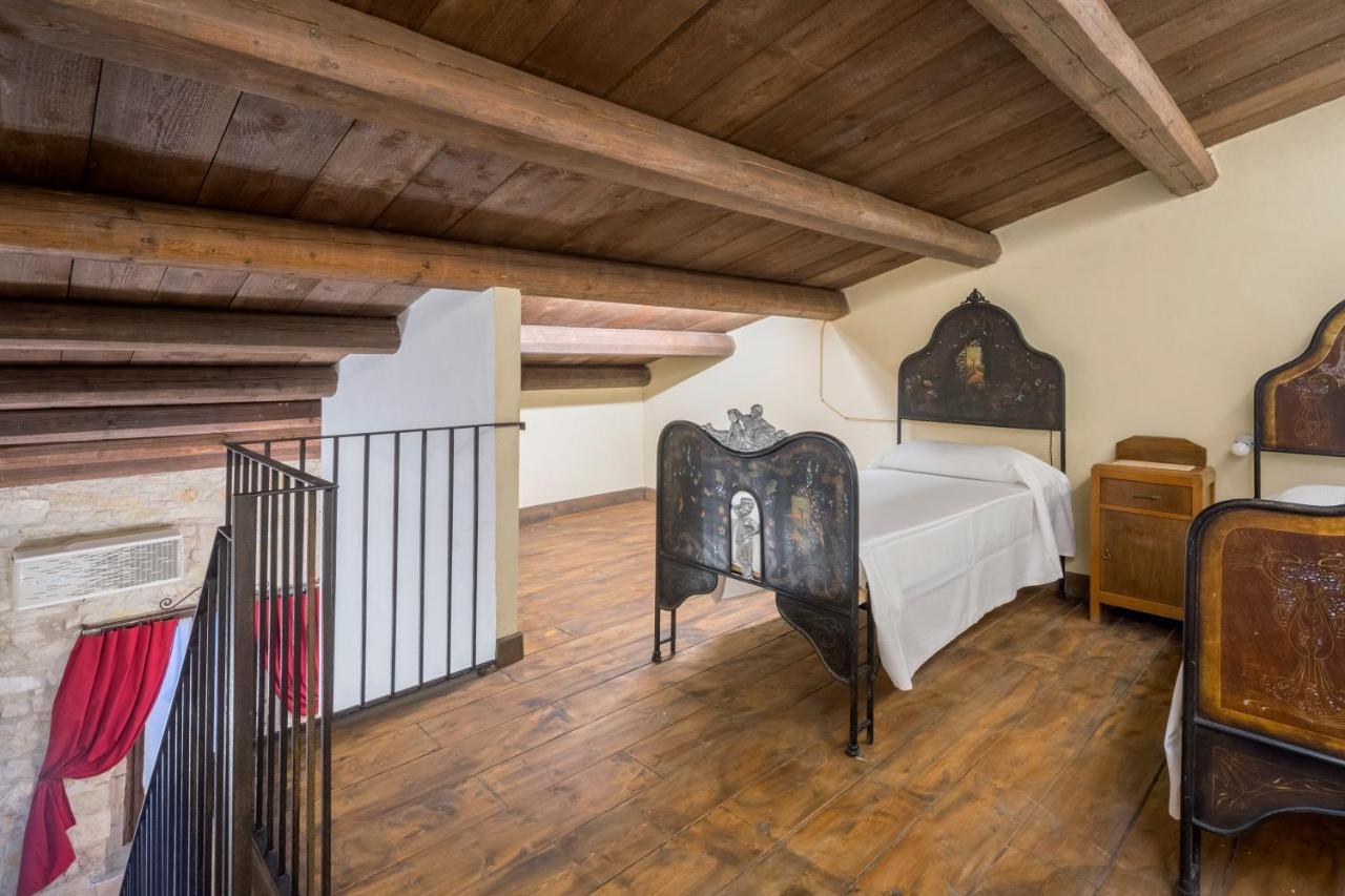 Masseria Fortificata Lo Zafferaneto Buccheri エクステリア 写真
